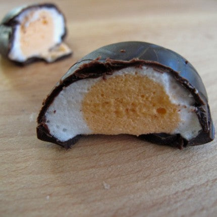 BEACON Milk Chocolate Marshmallow Egg 16g